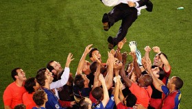 英超第四轮：绝杀迭起，曼城德比进球大战高潮迭起